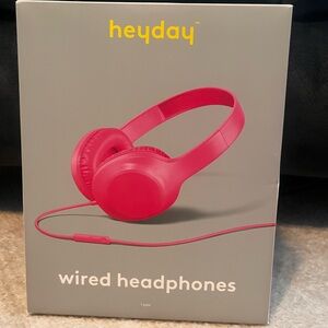 Heyday wired headphones